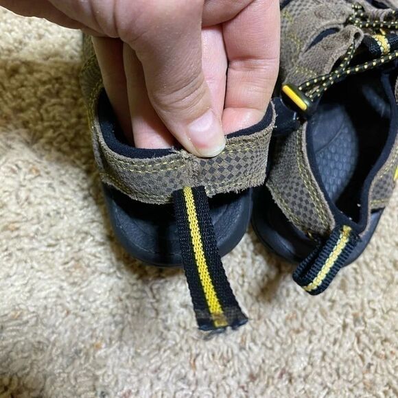 Keen Newport sandals size kids 1 - Picture 5 of 8